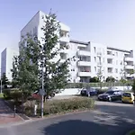 O-Home Apartment With Parking